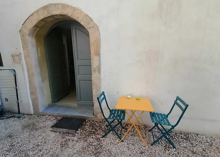 Studio De Charme Au Coeur D\'Arles